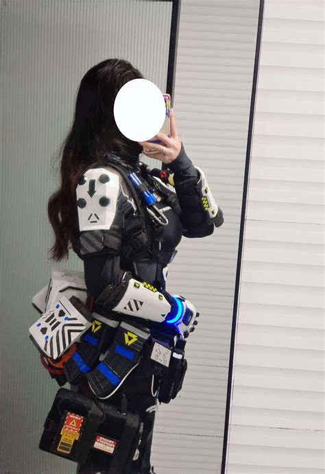 Pulseblade pilot waifu : r/titanfall